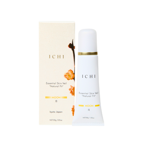 Essential Skin Veil “Natural Fit” Moon SPF 50